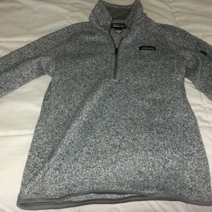Gray Patagonia quarter zip